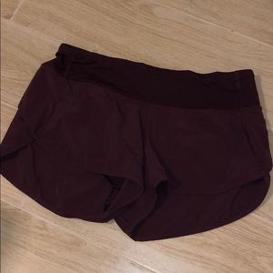 Lululemon shorts size 4